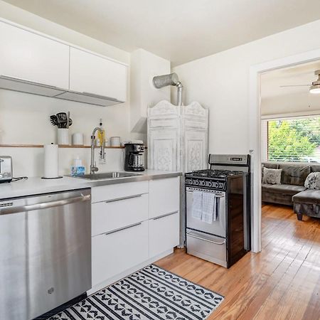 Vintage Tiny House Cute 1Bdrm Big Appeal Vila Colorado Springs Exterior foto