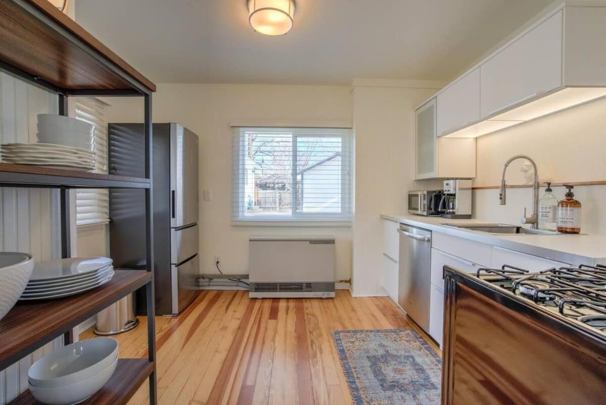 Vintage Tiny House Cute 1Bdrm Big Appeal Vila Colorado Springs Exterior foto