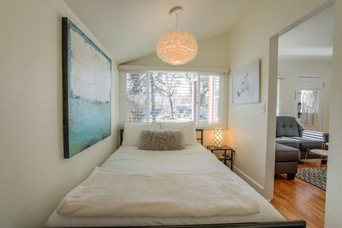 Vintage Tiny House Cute 1Bdrm Big Appeal Vila Colorado Springs Exterior foto