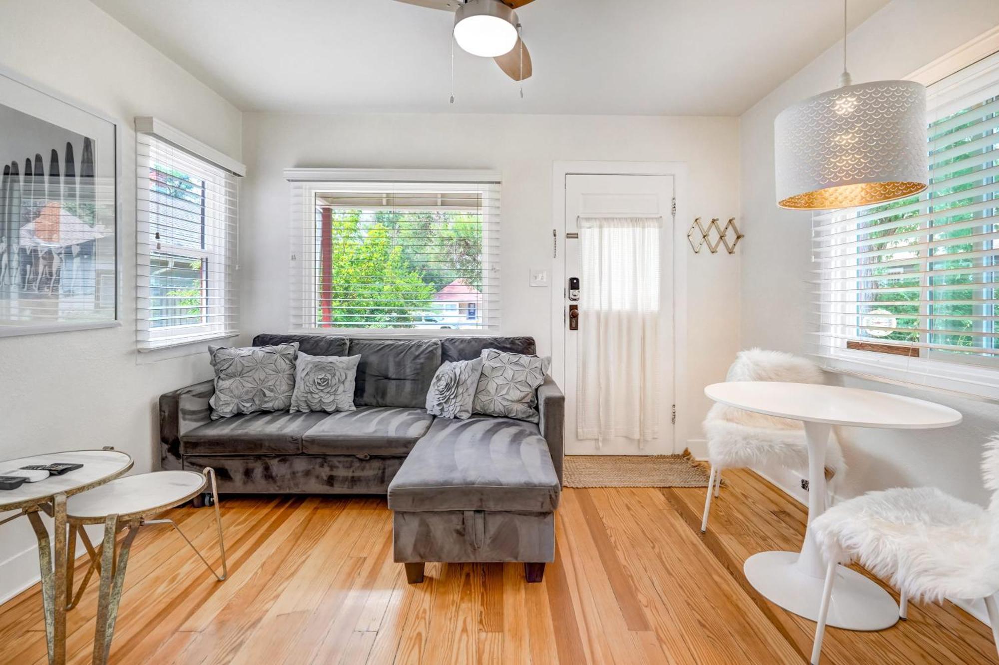 Vintage Tiny House Cute 1Bdrm Big Appeal Vila Colorado Springs Exterior foto